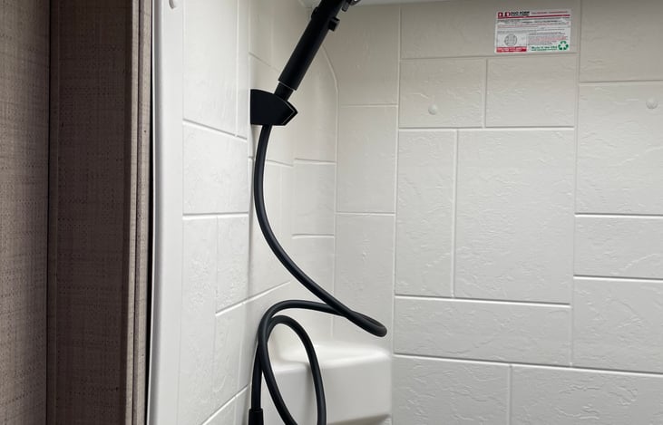 September 2023 we upgraded the shower fixtures.