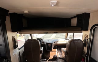 Your Home On Wheels! No Special License Needed!