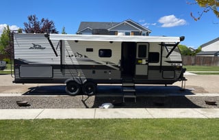 1/2 Ton Towable Jayco BAJA