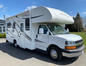 Thor Motor Coach Freedom Elite 23U