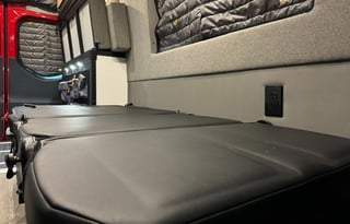 Storyteller Overland Beast MODE Red Van Torino