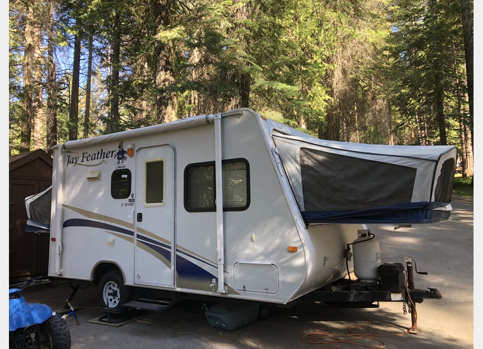 Travel Trailer rentals in EXETER