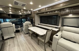 2022 Fleetwood RV Frontier Frontier 36SS