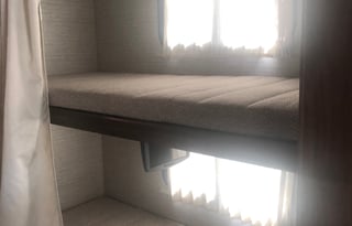 2022 Winnebago Vista 31B