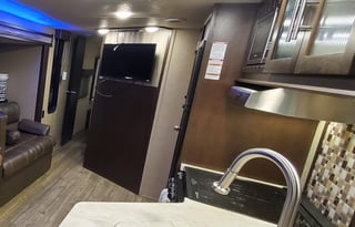 2018 Forest River RV Cherokee Grey Wolf 29TE