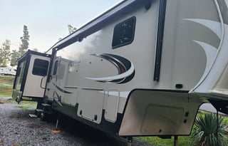 2018 Grand Design Reflection - TURN KEY READY