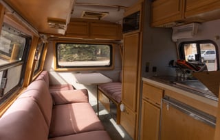 1990 Champiom TransVan M-206-RD-FA