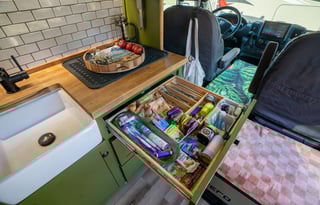 Serenity - Your Cozy Home on Wheels