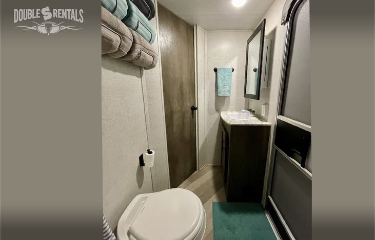 Roomy Bath with Towels Included!