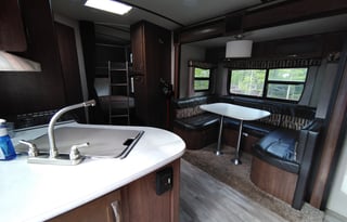 2016 Dutchmen RV Aerolite 242BHS Kids  & Dogs