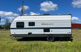 2021 Gulfstream Bunkhouse- Easy to tow!