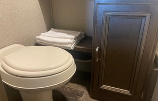 Cousin Eddie’s Family Friendly RV