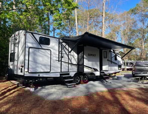 CrossRoads RV Sunset Trail Super Lite SS331BH