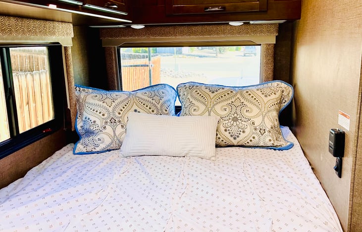 Upgraded queen bed. Many compliments asking about the brand! :)