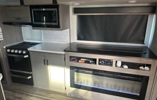 Jamie and Steve's RV Rental