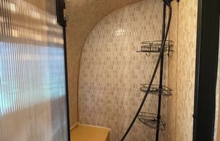 Silver Stays 1990 Airstream RV excella 1000