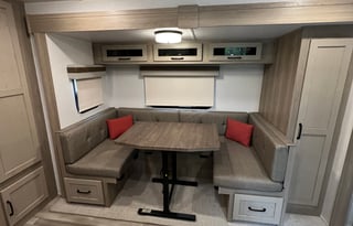Bigfoot's Nicely Equipped Comfy Camper Rental!