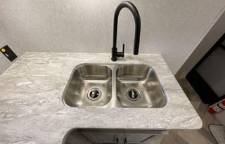 2 bed 2 bath double slides