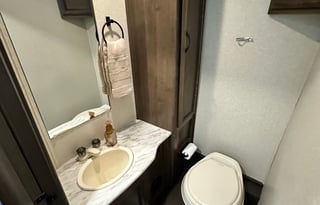 KRN Enterprises Class C Family RV Rental
