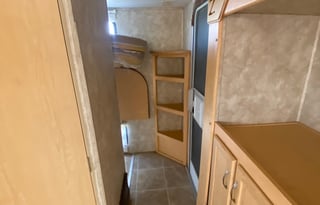 2005 Keystone RV keystone Zeppelin