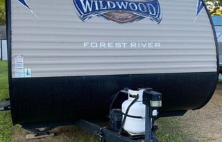 2017 Forest River RV Wildwood X-Lite FSX 186RB