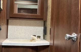 Easy Alaska RV for Couples & First-Timers