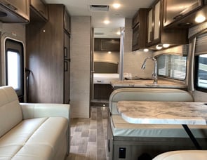 Thor Motor Coach Chateau 28A Chevy