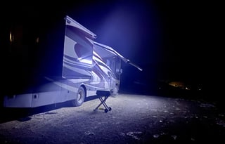 DELIVERY: 2019 Bounder - 2FB - 3 Bunks - Washer