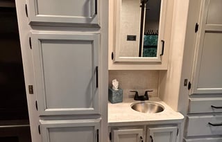 2022 Greyhawk Prestige 30Z – Sleeps 6 Comfortably