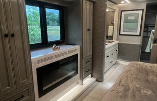2020 Luxury Tiffin RV Deliver Disney/Daytona/Camps