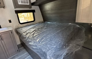 Cozy Family Escape 2024 Keystone Hideout RV