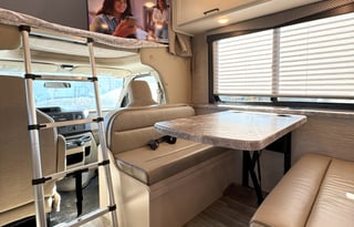 2023 Thor Motor Coach Freedom Elite 30FE