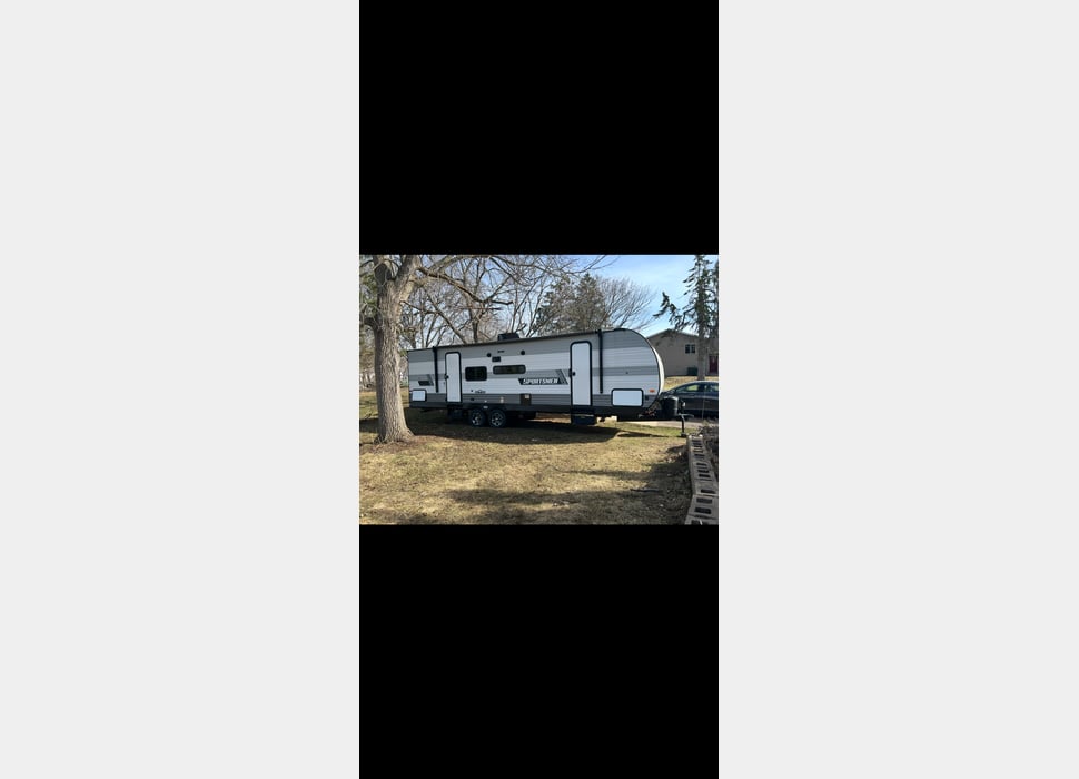 Fifth Wheel rentals in Hudson