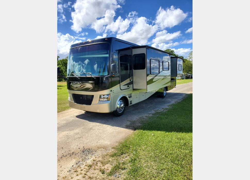 Class A Motor Home rentals in Branford