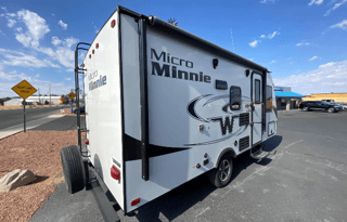 2018 Winnebago Minnie Winnie 22M