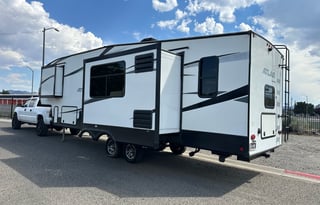 2021 Dutchmen RV Atlas 2942BHF