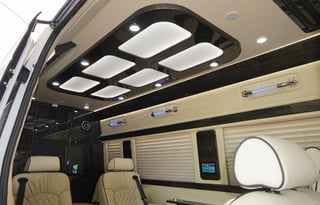 LUXURY 10 passengers VAN w TV, Kitchenette, Toilet