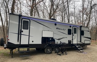 Nomadic Nature Rentals w Luxury Amenities (OG)