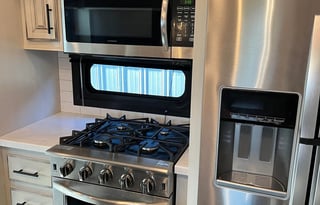 2022 Jayco North Point HAL656