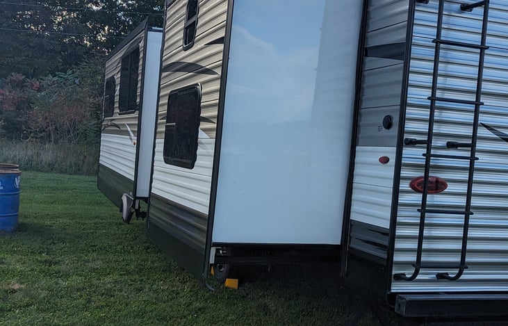 Back side with slide outs