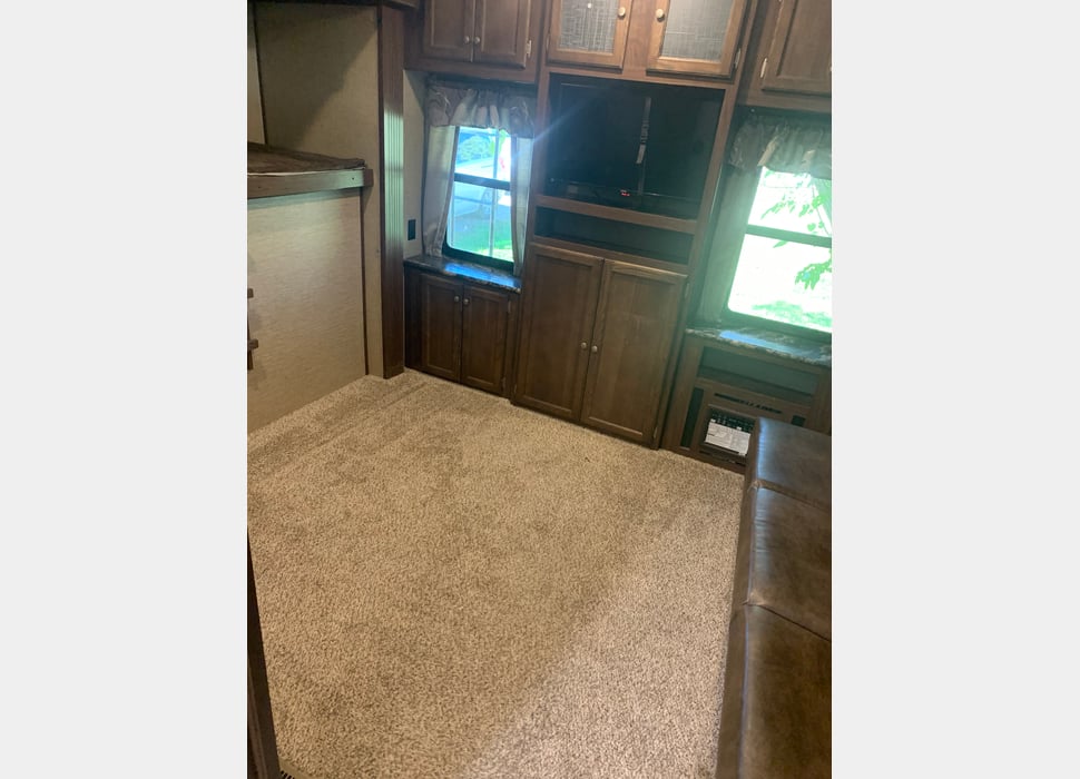 Fifth Wheel rentals in Indianapolis