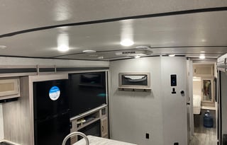 2021 Coachmen RV Spirit Ultra Lite 3379BH