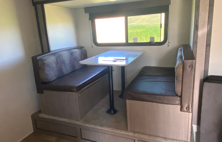 Dinette Hideout
