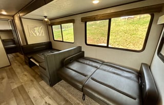BEAUTIFUL BUNKHOUSE - 2022 Aspen Trail 3280BHS