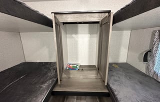 2021 KZ Sportsmen SE 301BHKSE