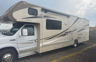 'Winnie' 2018 Winnebago Minnie Winnie ACO1706