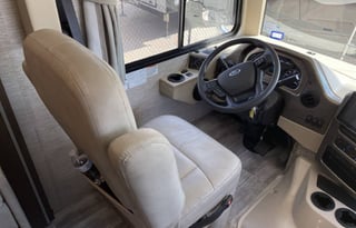 2022 THOR FREEDOM TRAVELER A30