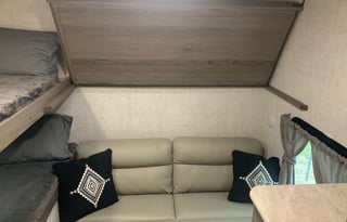 2021 Gulf Stream RV Ameri-Lite Ultra Lite 274QB