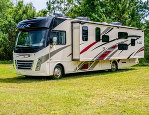 Thor Motor Coach ACE 32.3