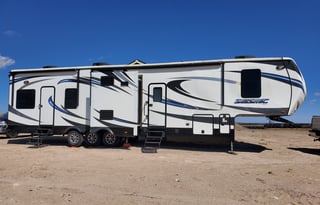 2015 Jayco Seismic 3914